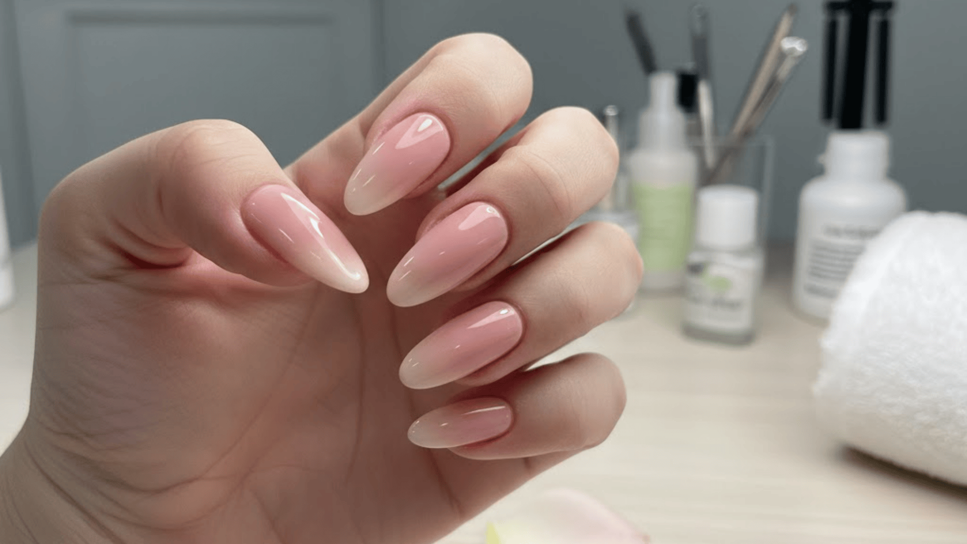 polygel nails