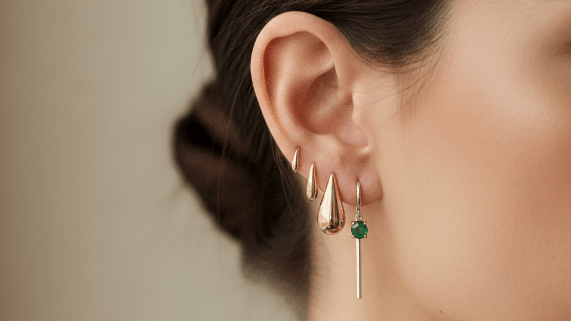drop earrings