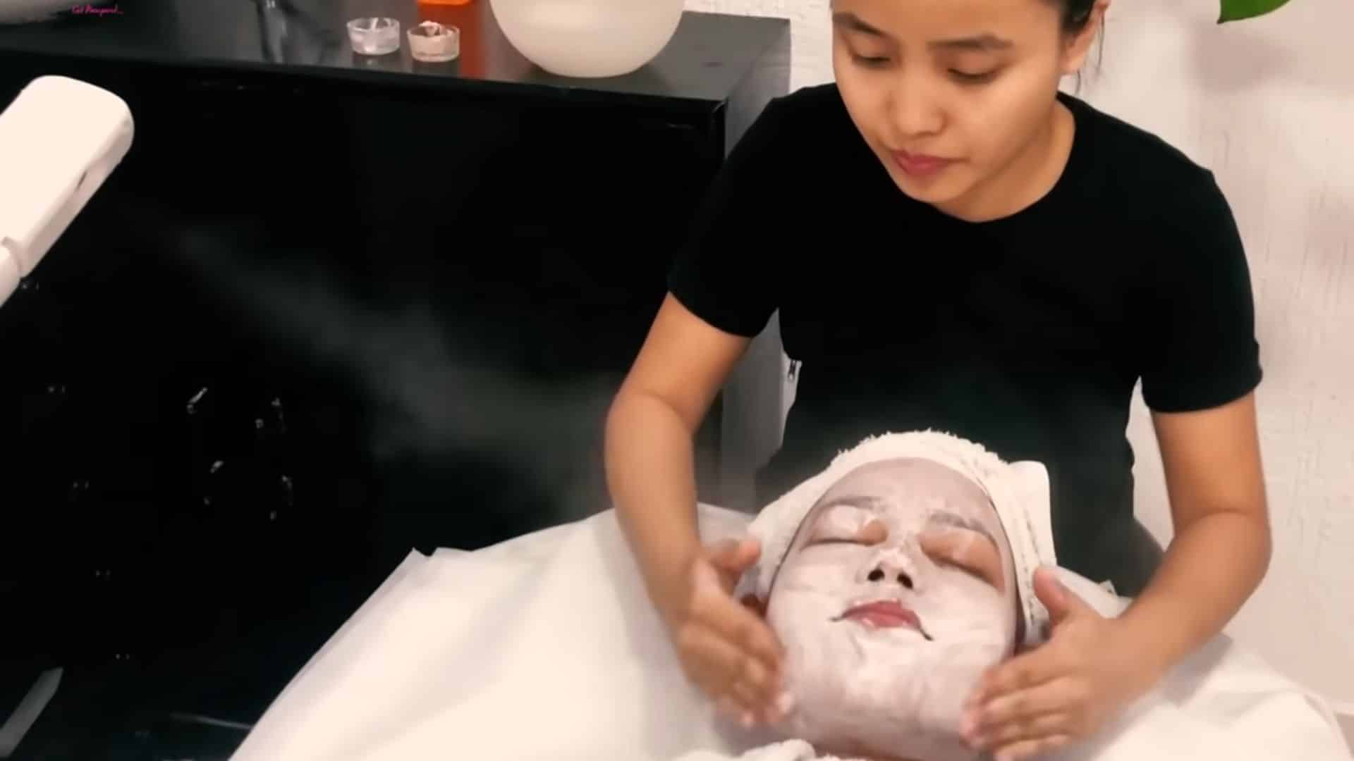 use facial steam to open pores, hydrate the skin, and prepare it for extractions and further treatments.