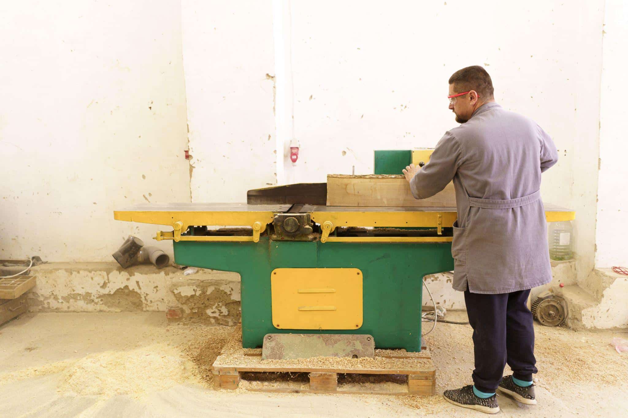 What Is a Jointer, How Do You Use It, and What Are the Alternatives?