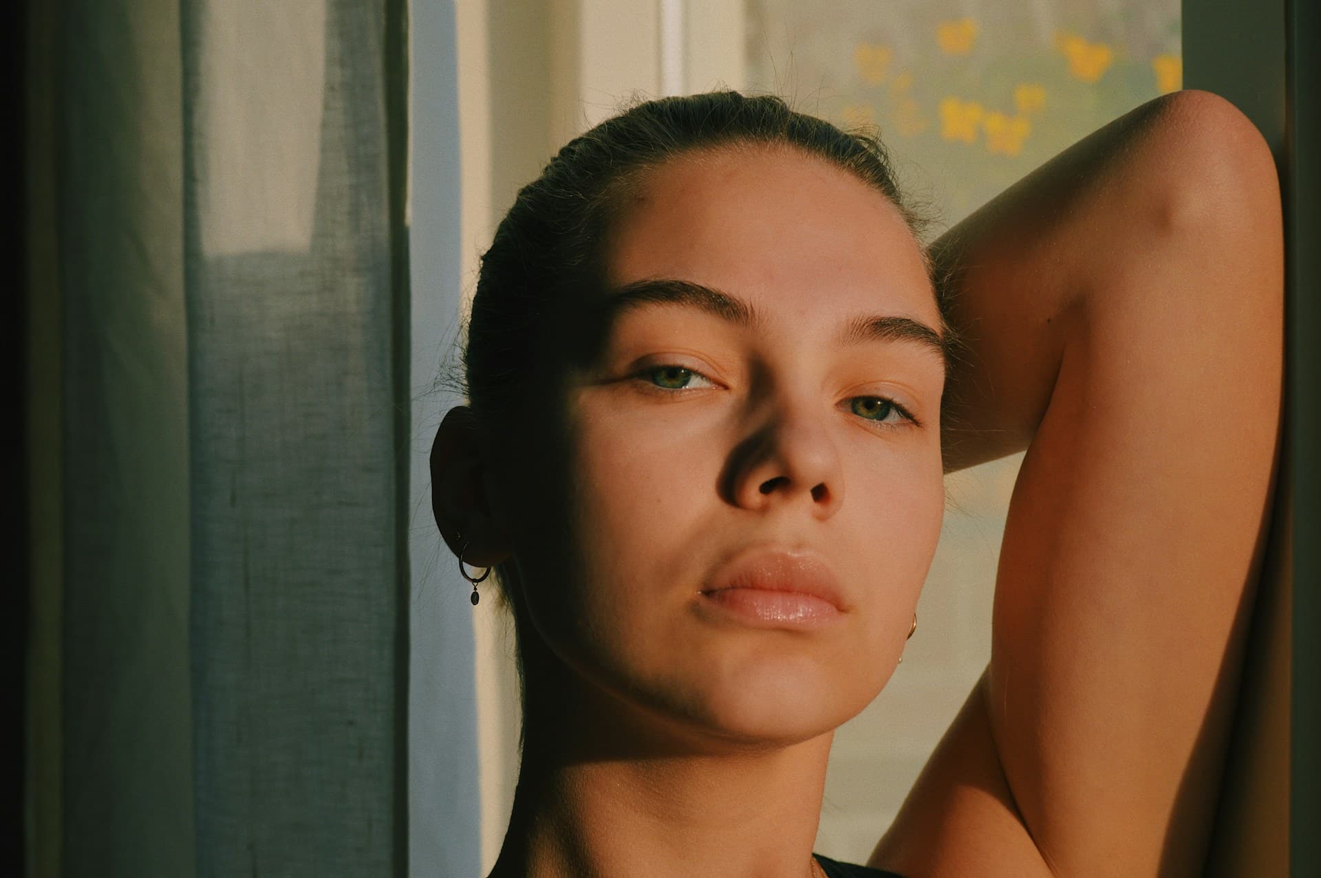 A woman with a glowing skin