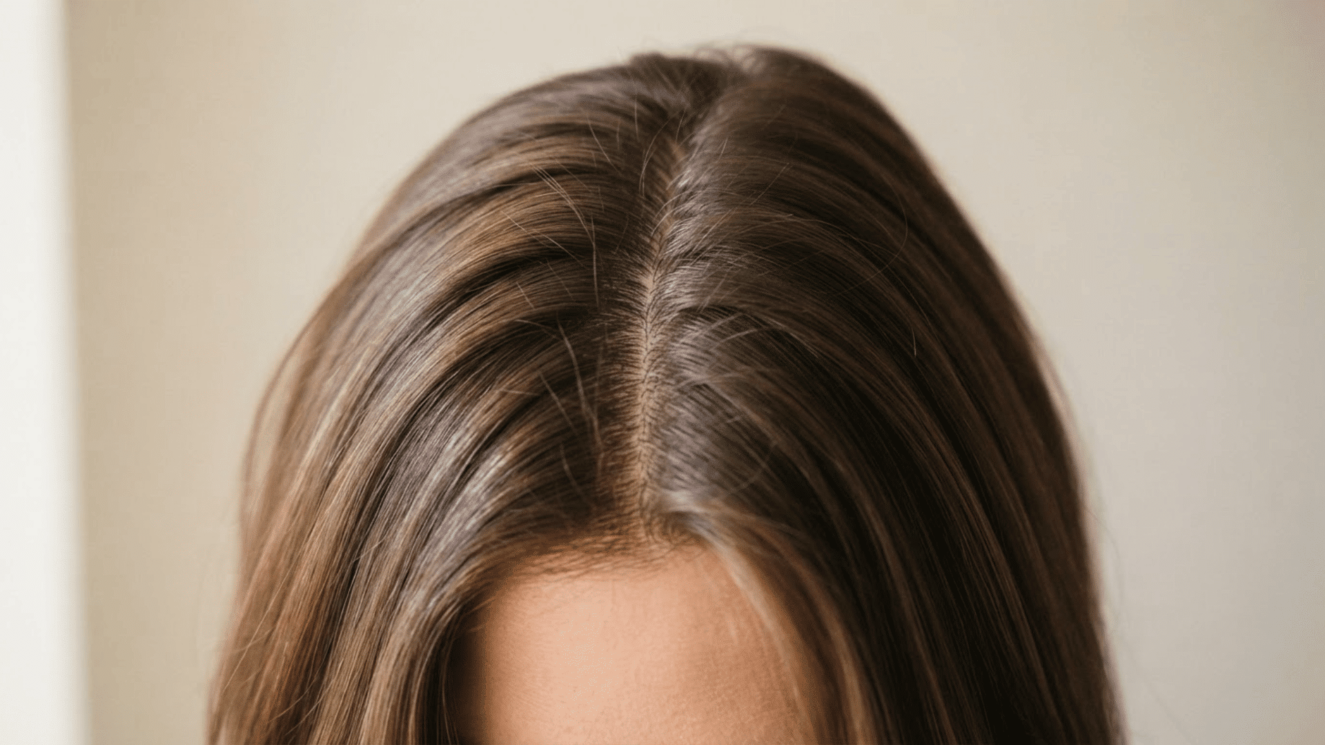 oily hair roots and visible scalp showing greasy buildup for how to get rid of greasy hair